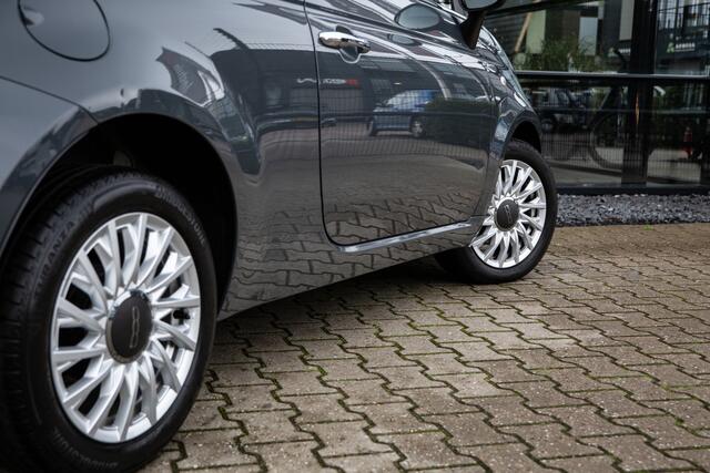 Fiat 500 1.0 Hybrid Dolcevita , Panoramadak, Cruise control,