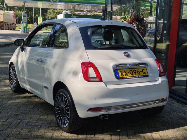 Fiat 500 0.9 TwinAir Turbo Lounge | Panoramadak | Navigatie | Climate Control | Navigatie | Parkeersensoren | Licht metalen velgen