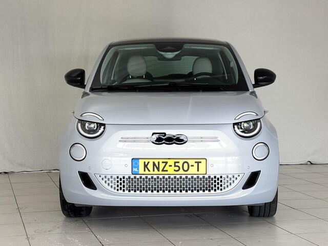 Fiat 500 La Prima 42 kWh | Panoramadak | Apple-Android | 8 Jaar Fabrieks-Garantie