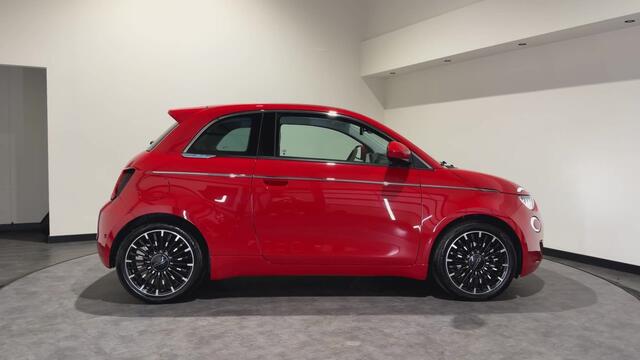 Fiat 500 La Prima 42 kWh | Luxe Leder | ACC | Keyless
