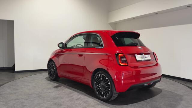 Fiat 500 La Prima 42 kWh | Luxe Leder | ACC | Keyless