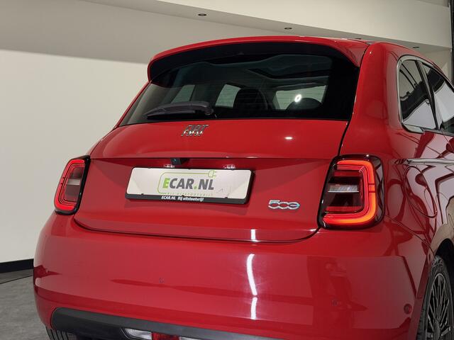 Fiat 500 La Prima 42 kWh | Luxe Leder | ACC | Keyless