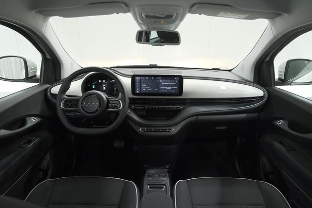 Fiat 500 Icon 42 kWh | 96.4% SoH | Dodehoekdetectie | Camera | Parkeersensoren | Pack Winter