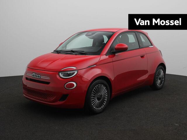 Fiat 500 1.0 Hybrid Torino Launch Edition | DEMO | Carplay | Climate Control | Parkeersensoren | 16" Velgen | Direct leverbaar!!