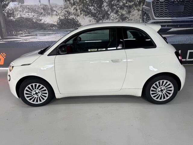 Fiat 500 RED / Camera / Apple Carplay / All-season banden / 12252 km. – foto 5