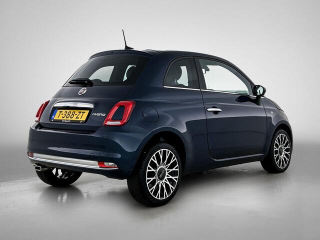 Fiat 500 1.0 Hybrid Dolcevita | Panoramadak | Parkeersensoren | Climate control