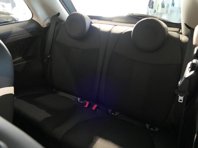Fiat 500 0.9 TwinAir Turbo Collezione - Clima - Apple carplay/ Android Auto - Panoramadak!