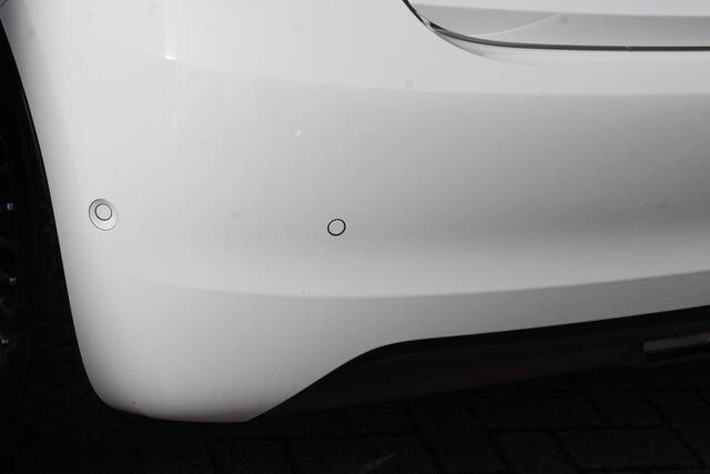 Fiat 500 Icon 42 kWh STOELVERWARMING-PARKEERHULP VOOR/ACHTER-CAMERA