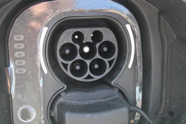Fiat 500 Icon 42 kWh STOELVERWARMING-PARKEERHULP VOOR/ACHTER-CAMERA