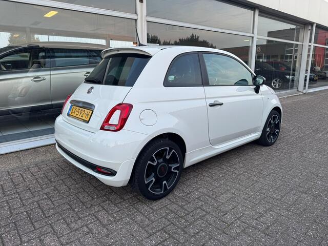 Fiat 500 1.2 Lounge | Airco | Elektrische ramen | Lederen bekleding | Cruise control | Navigatie | APK tot 18-07-2027 |