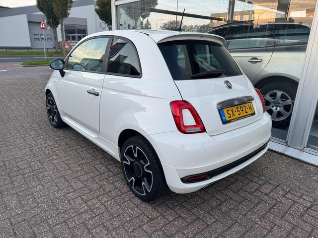 Fiat 500 1.2 Lounge | Airco | Elektrische ramen | Lederen bekleding | Cruise control | Navigatie | APK tot 18-07-2027 |