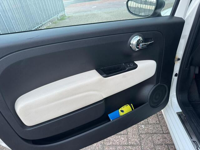 Fiat 500 1.2 Lounge | Airco | Elektrische ramen | Lederen bekleding | Cruise control | Navigatie | APK tot 18-07-2027 |