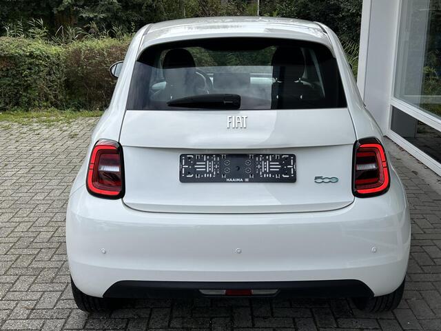 Fiat 500 Urban 42 kWh | 322 WLTP Range | Cruise Control | Apple Carplay/Android Auto | Lichtmetalen velgen | Climate Control – foto 6