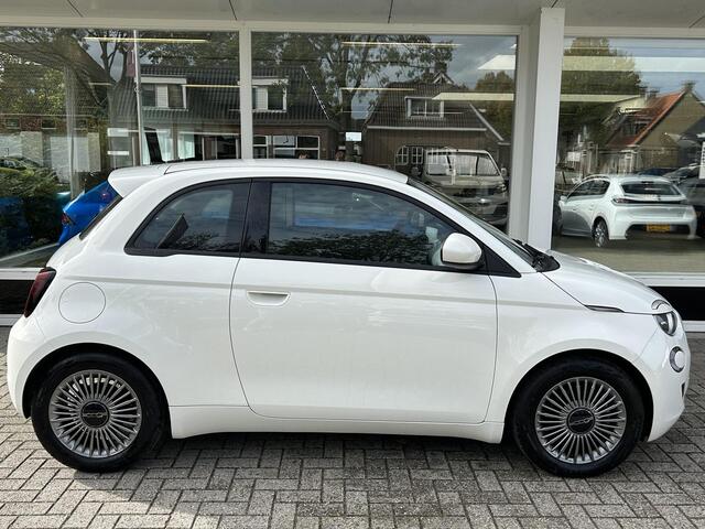 Fiat 500 Urban 42 kWh | 322 WLTP Range | Cruise Control | Apple Carplay/Android Auto | Lichtmetalen velgen | Climate Control – foto 2