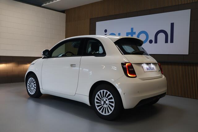 Fiat 500 Urban 42 kWh Keyless/Stoelverw/CarPlay/Camera/15" – foto 5