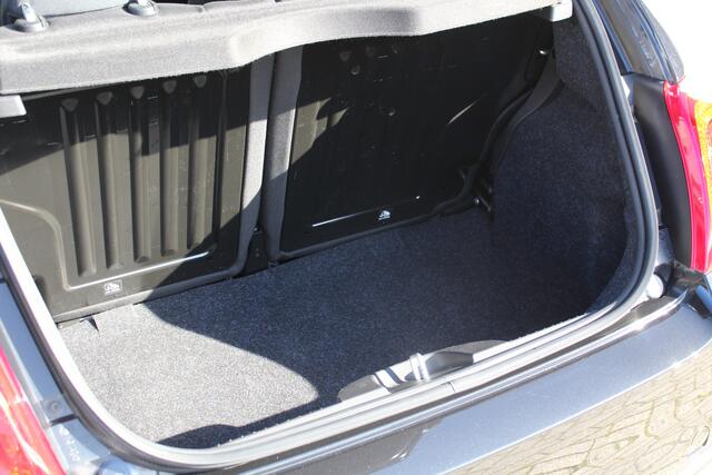 Fiat 500 1.0 70 pk Hybrid Bellavita Pack Style, Pack Comfort, Tech Pack Cruise Controle, Climate Control, Navigatie Systeem, Apple Carplay – foto 9