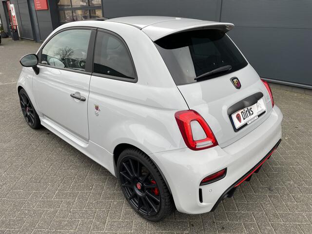 Fiat 500 ABARTH 180pk 595 Competizione (Elektrisch schuifdak - Xenon - Automatische Airco - Navigatie - 17")