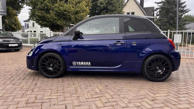 Fiat 500 ABARTH 1.4 T-Jet 595 Monster Energy Yamaha |Verkeert in nieuwstaat | Dealer onderhouden |