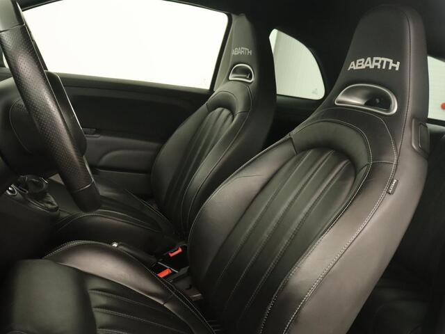 Fiat 500 ABARTH 1.4 T-Jet 595 | Leder | Sportstoelen | Navigatie | Airco | Parkeerhulp | Bluetooth | Getint glas