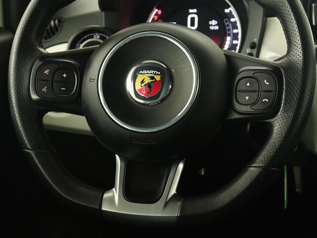 Fiat 500 ABARTH 1.4 T-Jet 595 | Leder | Sportstoelen | Navigatie | Airco | Parkeerhulp | Bluetooth | Getint glas