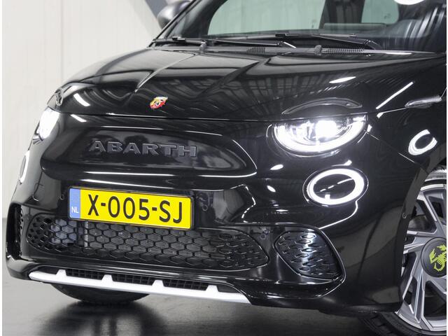 Fiat 500 ABARTH Turismo 42 kWh 155PK | 1ste eigenaar | ACCURAPPORT 100%| AppleCarPlay/AndroidAuto | Cruise Control | Camera | Alcantara/LEER | Navigatie | Virt.Cockpit | Keyless | 18"LMV | Isofix | Privacy Glass | Parkeersensoren |