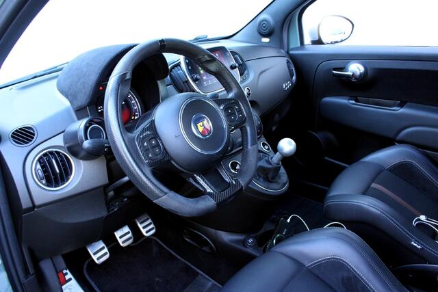Fiat 500 ABARTH 1.4 T-Jet 695 70thAnniversary 34.000 km BEATS CARPLAY XENON '20