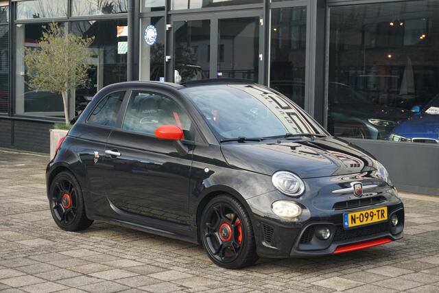Fiat 500 ABARTH 1.4 T-Jet Turismo 70th Anniversary