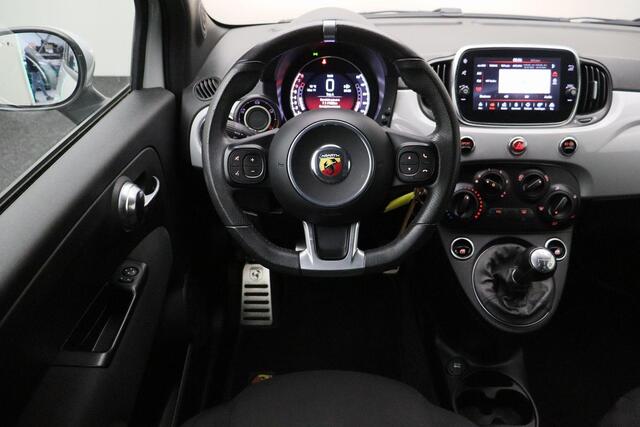 Fiat 500 ABARTH 1.4 T-Jet 595 2019 | Goed Onderhouden | Navigatie | Xenon | Stuurwiel Bediening | DAB Radio | Elektrische Ramen | Lichtmetalen Velgen | 2 Sleutels