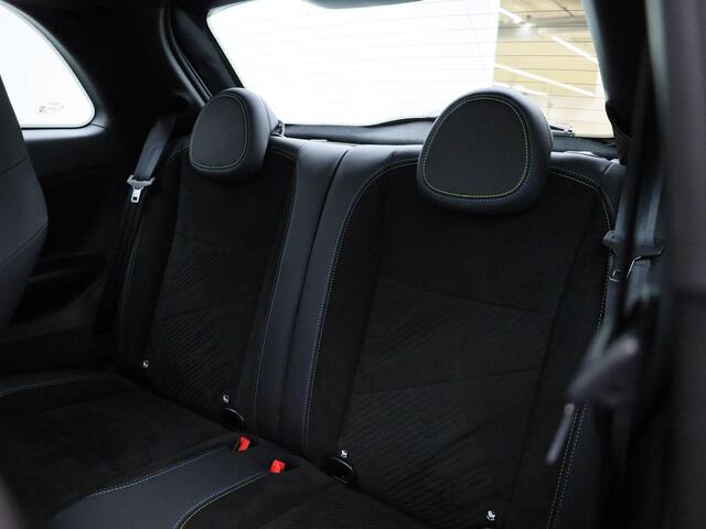 Fiat 500 ABARTH Scorpionissima 42 kWh