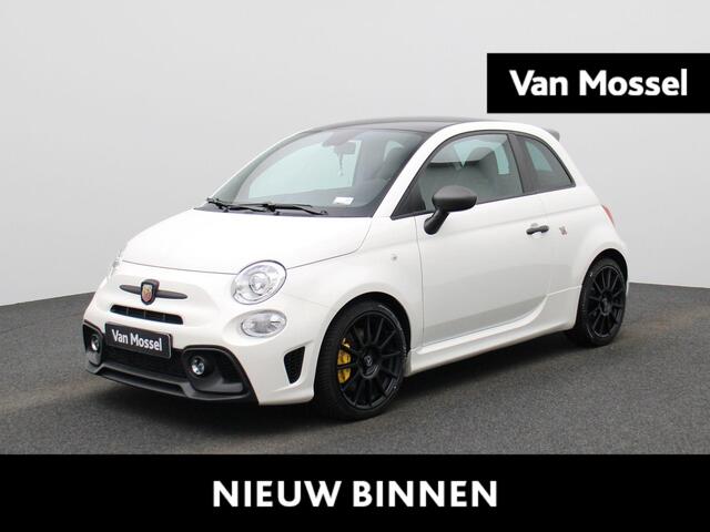 Fiat 500 ABARTH 1.4 T-Jet Competizione | Automaat | SABELT Sportstoelen | Apple Carplay/Android Auto | Parkeersensoren | Climate Control |