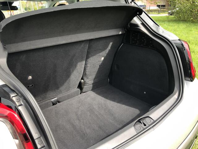 Fiat 500 X CROSS 1.3 Turbo 150 Cross DCT AUTOMAAT|NAVI|CLIMATE|APPLE/ANDROID|CAMERA|STOELVERWARMING|PDC|19"