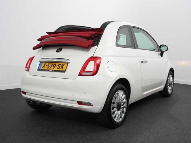 Fiat 500C 1.2 Automaat Lounge Navigatie Apple Carplay/Android Auto Cruise Control Airco Dab Parkeersensoren Achter Lichtmetalen Velgen