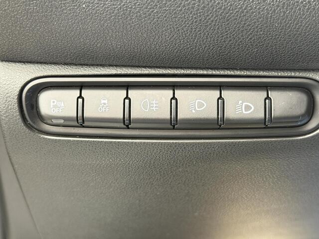 Fiat 500C La Prima 42 kWh | Leer | Camera | Stoelverwarming | Carplay |