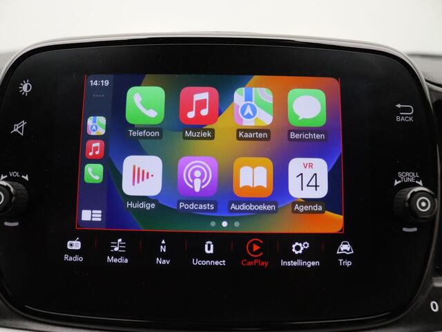 Fiat 500C 70pk Hybrid Star Cruise | Climate | Carplay | Parkeersens. achter | Open dak