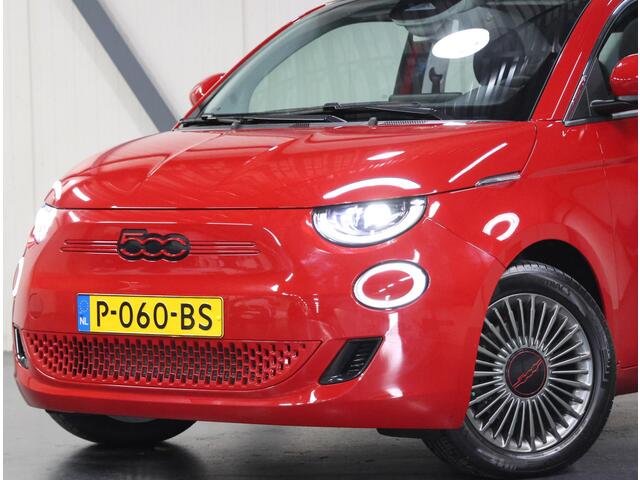 Fiat 500C 42 kWh RED 120PK | Cabrio | ACCURAPPORT 100% | AUTOMAAT | FULL LED | AppleCarPlay/AndroidAuto | Climate Control | Cruise Control | DAB Radio | Virt.Cockpit | Keyless |