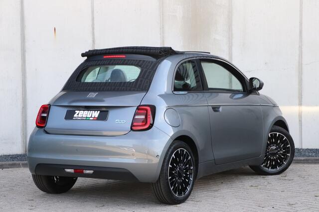 Fiat 500C La Prima 42 kWh | Technology | Winter | JBL | 17"