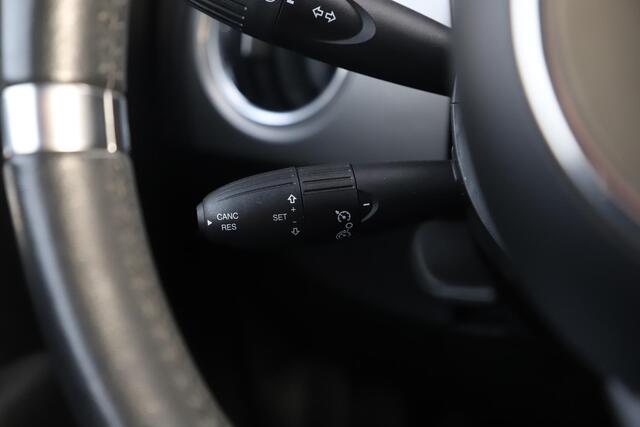 Fiat 500C 1.0 Hybrid Sport Cabrio 16 inch LMV Half Leder Navigatie Carplay Android Climate Cruise Control Rode Remklauwen Super Netjes!