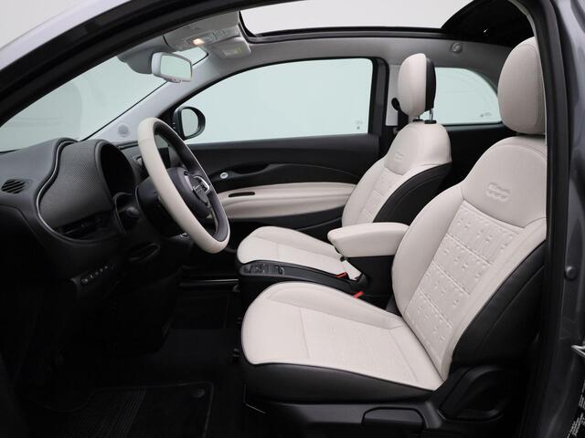 Fiat 500C 500e 42 kWh La Prima | Achteruitrijcamera | Adaptive Cruise Control | Canvas Open Dak | CCS | Draadloos Opladen | Leder | Stoelverwarming |