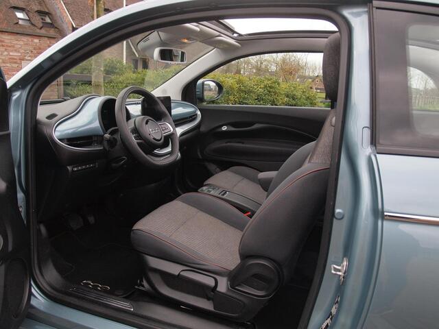 Fiat 500C Icon 42 kWh | Cabrio | Camera | Apple Carplay | Cruise Control | Dealeronderhouden |