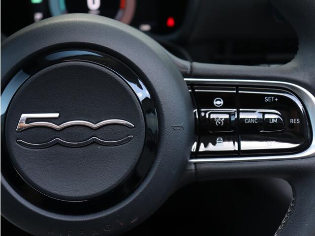 Fiat 500C La Prima by Bocelli 42 kWh | JBL | Winter | Camera | 17"
