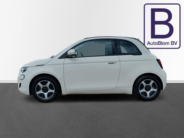 Fiat 500C Passion 42 kWh /Mooie Auto!/Origin. NL/Elektrisch bedienbare kap/