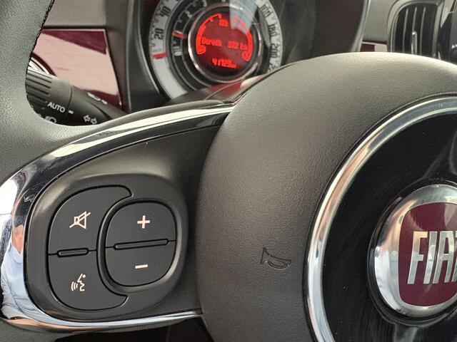 Fiat 500C 1.2 lounge Airco - Apple carplay - Navigatie - Parkeersensoren achter - Licht metalen velgen 15 inch - Cruise control - Bluetooth - Radio - Start/stop systeem - Elektrische ramen