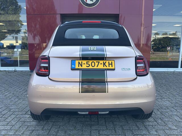 Fiat 500C Icon 42 kWh | 17" La Prima velgen | Camera | Parkeersensoren | Comfort Pack Pack Winter | Pack Magic Eye