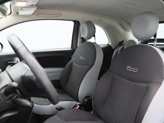 Fiat 500C 0.9 TwinAir Turbo Young | Cruise Control | Opendak | Navigatie | Bluetooth | 15 Inch | 91.528 Km !!