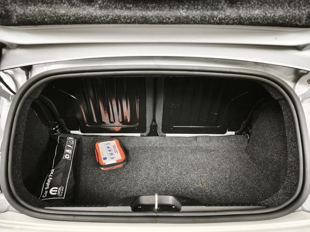 Fiat 500C 1.0 Hybrid Dolcevita | TWO TONE | CABRIO | APPLE CARPLAY | ANDROID AUTO
