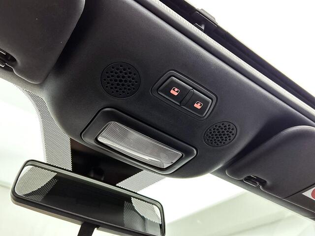 Fiat 500C 1.0 Hybrid Star | Navigatie | LM velgen | Half lederen bekleding