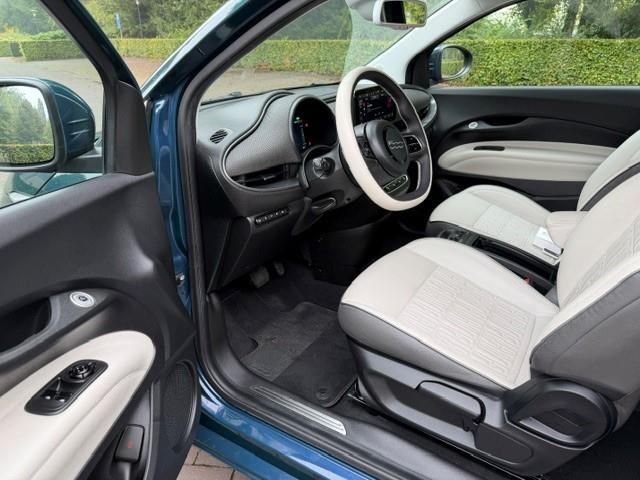 Fiat 500C Cabriolet BEV 42kWh LA PRIMA SOH 93%/Leer/Acarplay/Full led/Fabrieksgarantie