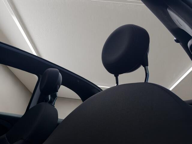 Fiat 500C 1.0 Hybrid Club 2023 WIT | Cabrio | Apple CarPlay