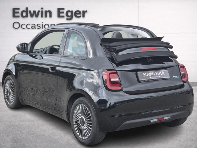 Fiat 500C Icon 42 kWh | Apple Carplay/Andriod Auto | Climate control | Navi