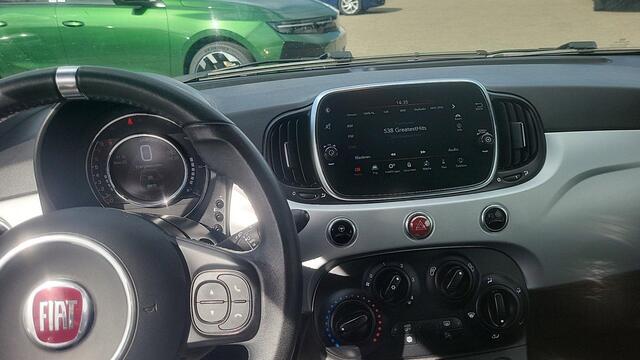 Fiat 500C 1.0 Hybrid Hey Google